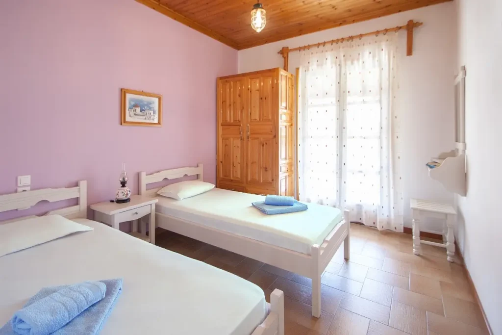 one bedroom apartment 2