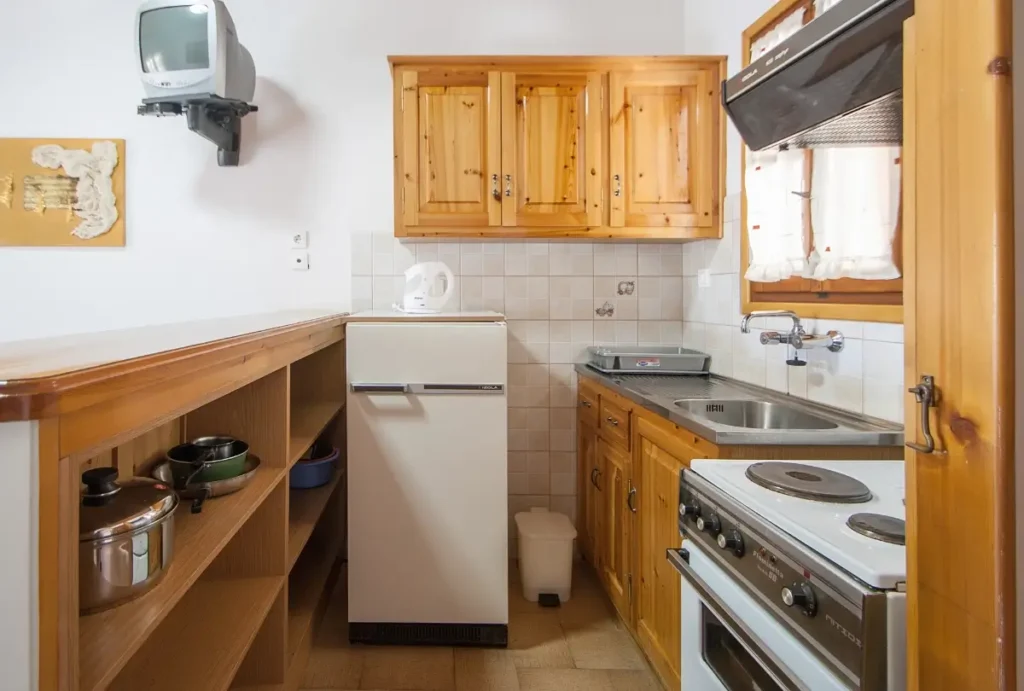 one bedroom apartment 4