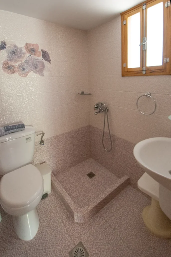 standard triple room 3